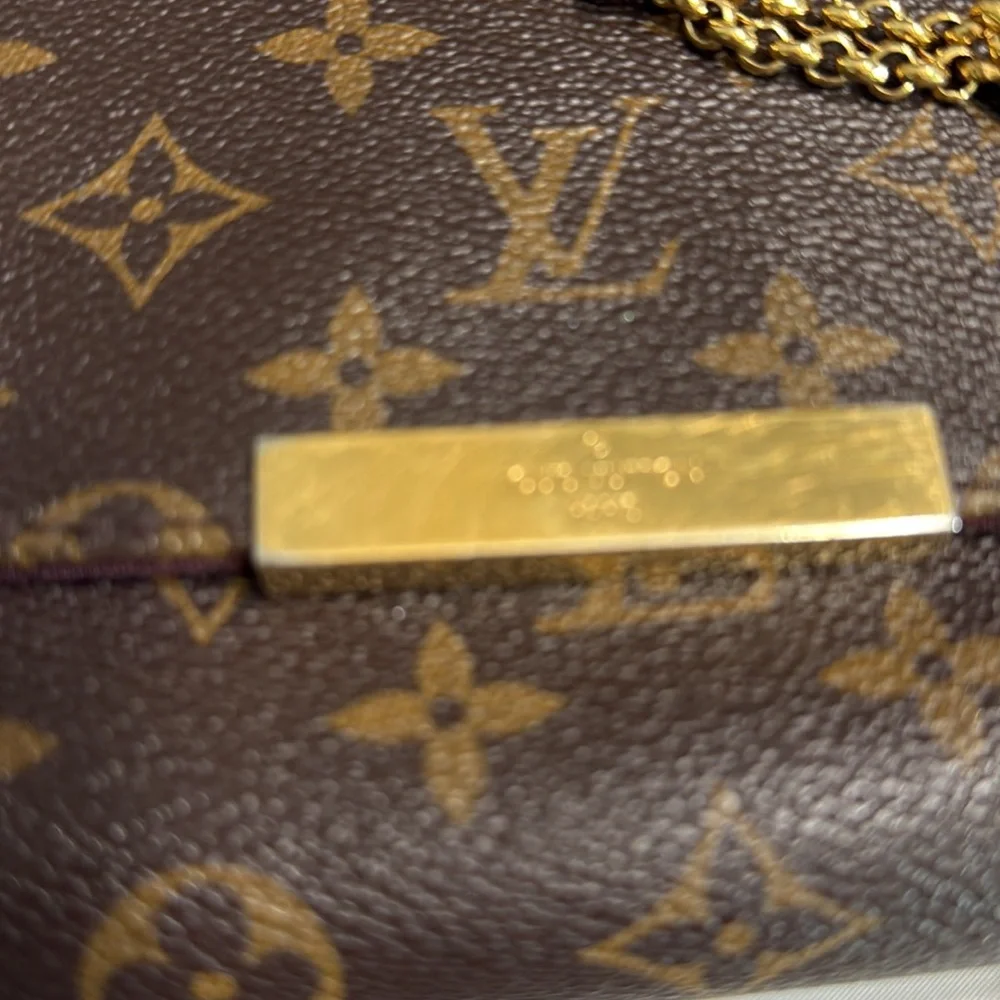 Louis Vuitton Favorite MM